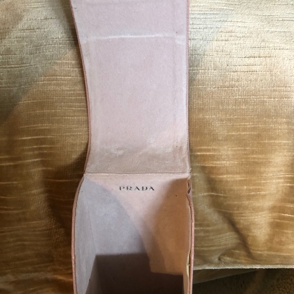 Prada ladies sunglasses - Picture 14 of 14